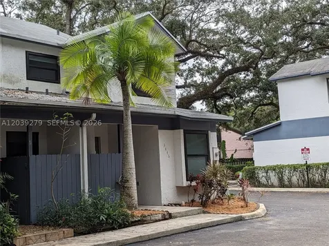 3446 Oak Drive Hollywood FL 33021
