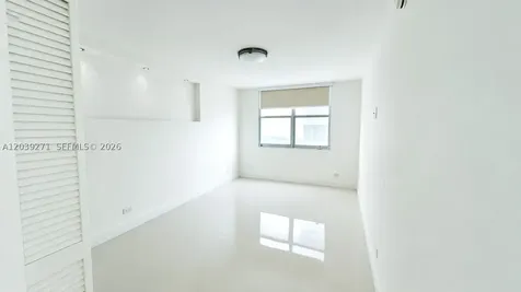 6039 Collins Avenue Miami Beach FL 33140