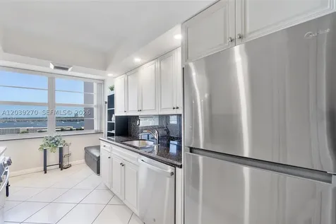 18031 Biscayne Boulevard Aventura FL 33160