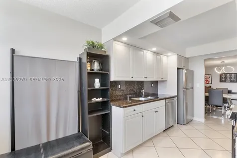 18031 Biscayne Boulevard Aventura FL 33160