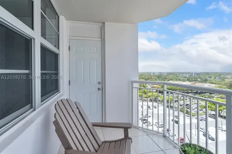 18031 Biscayne Boulevard Aventura FL 33160