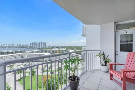 18031 Biscayne Boulevard Aventura FL 33160