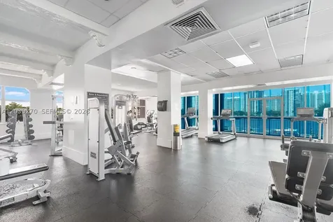 18031 Biscayne Boulevard Aventura FL 33160