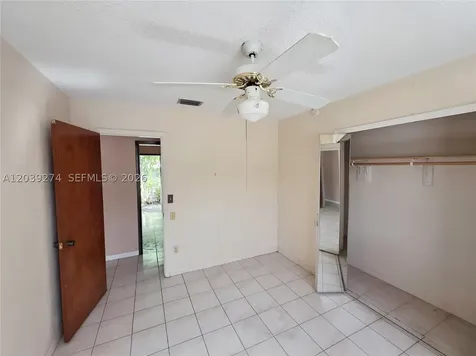405 SE 4th Avenue Hialeah FL 33010