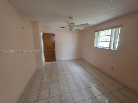 405 SE 4th Avenue Hialeah FL 33010