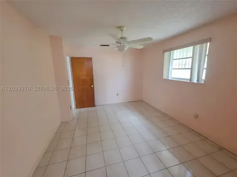 405 SE 4th Avenue Hialeah FL 33010