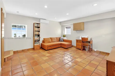 1642 SW 12th Street Miami FL 33135