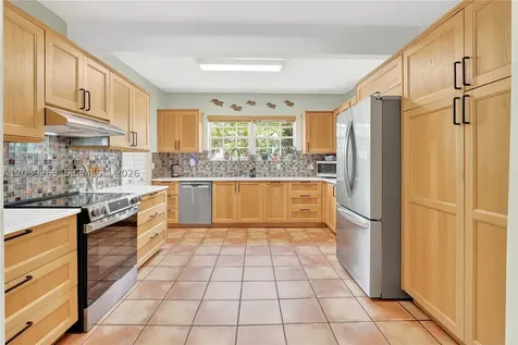 1642 SW 12th Street Miami FL 33135