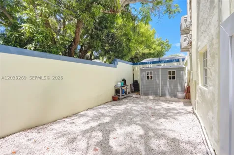 1642 SW 12th Street Miami FL 33135
