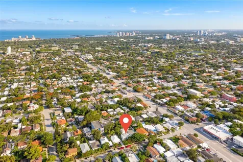 1642 SW 12th Street Miami FL 33135