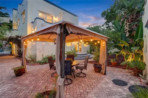 1642 SW 12th Street Miami FL 33135