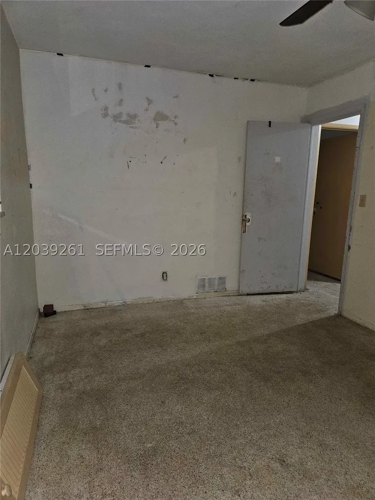 4506 Taft Street Hollywood FL 33021