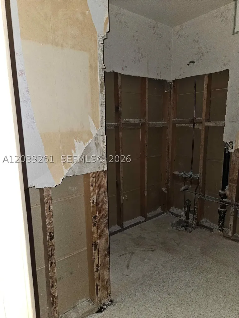4506 Taft Street Hollywood FL 33021