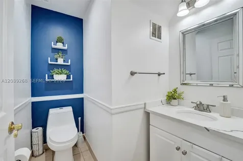 806 NW 208th Way Pembroke Pines FL 33029