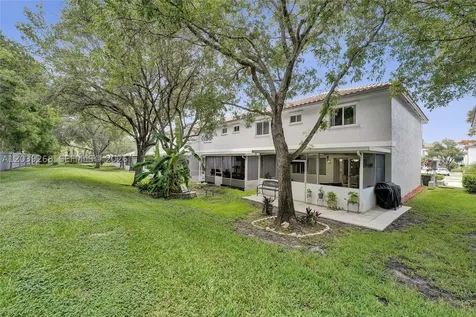 806 NW 208th Way Pembroke Pines FL 33029