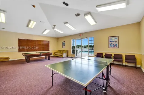 806 NW 208th Way Pembroke Pines FL 33029