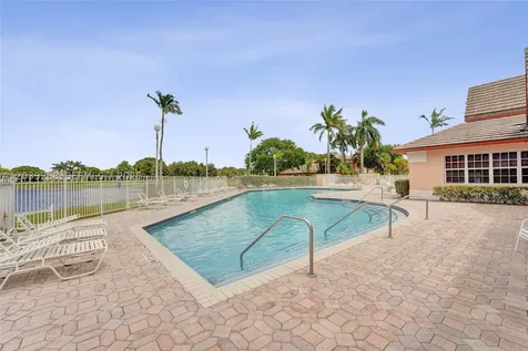 806 NW 208th Way Pembroke Pines FL 33029