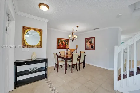 806 NW 208th Way Pembroke Pines FL 33029