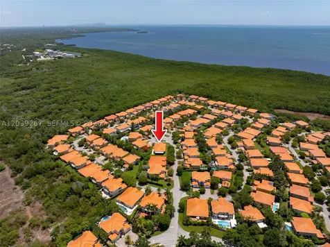 7563 SW 188th Terrace Cutler Bay FL 33157