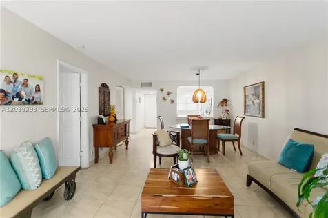 8846 W Mcnab Road Tamarac FL 33321