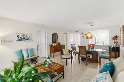 8846 W Mcnab Road Tamarac FL 33321