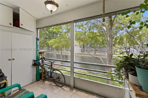 8846 W Mcnab Road Tamarac FL 33321