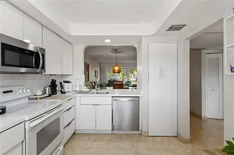 8846 W Mcnab Road Tamarac FL 33321