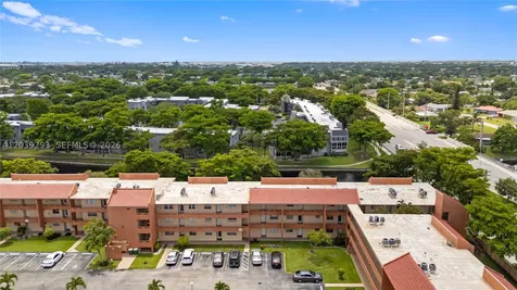 8846 W Mcnab Road Tamarac FL 33321