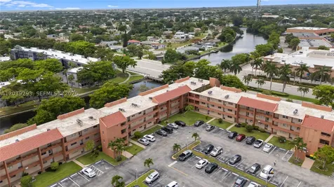 8846 W Mcnab Road Tamarac FL 33321