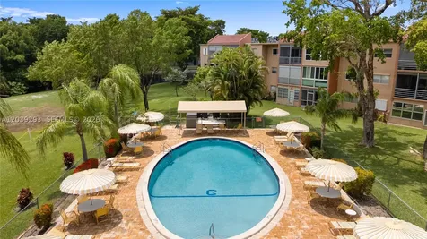 8846 W Mcnab Road Tamarac FL 33321