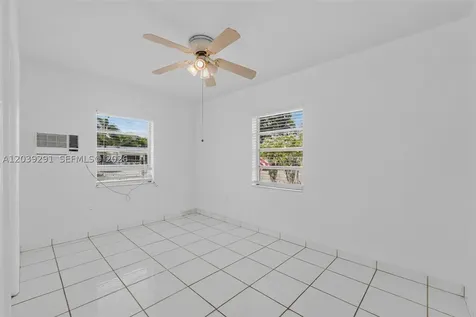 15535 NW 27th Place Miami Gardens FL 33054