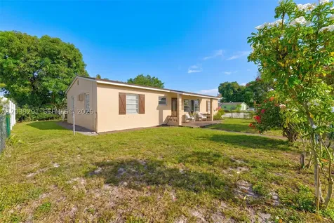 15535 NW 27th Place Miami Gardens FL 33054