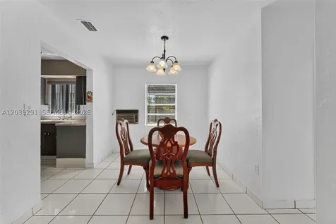 15535 NW 27th Place Miami Gardens FL 33054