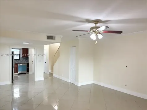1606 NW 90th Way Pembroke Pines FL 33024