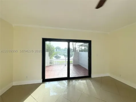 1606 NW 90th Way Pembroke Pines FL 33024