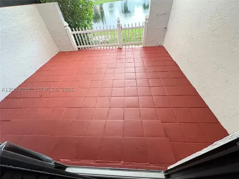 1606 NW 90th Way Pembroke Pines FL 33024