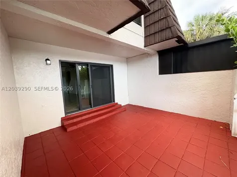1606 NW 90th Way Pembroke Pines FL 33024