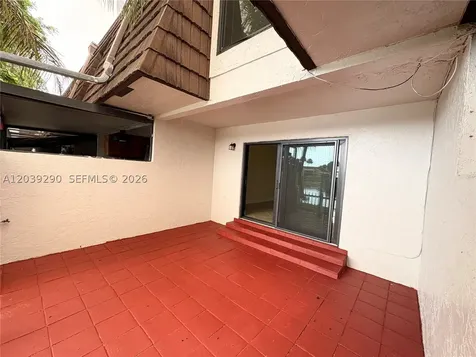 1606 NW 90th Way Pembroke Pines FL 33024
