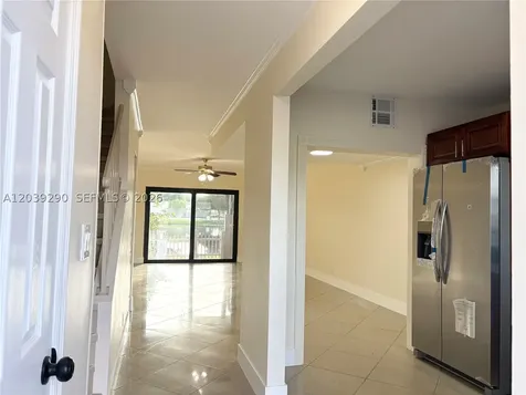 1606 NW 90th Way Pembroke Pines FL 33024
