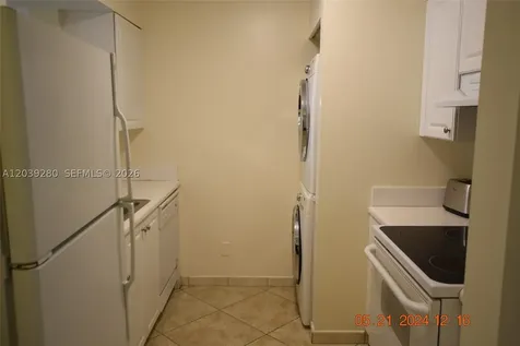 Dania Beach FL 33004