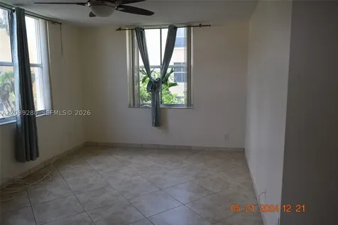 Dania Beach FL 33004
