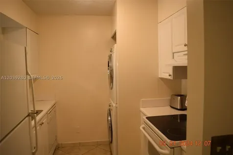 Dania Beach FL 33004