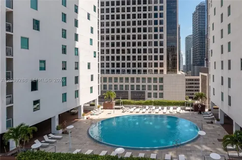 Miami FL 33131