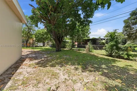 875 NW 168th Drive Miami Gardens FL 33169