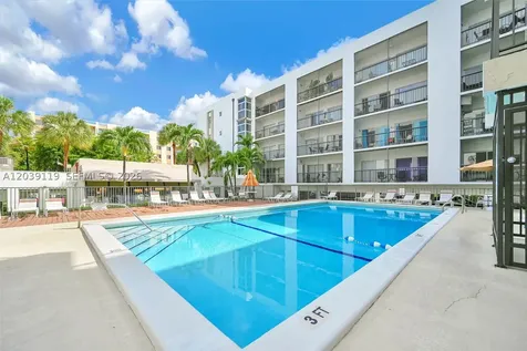 201 178th Drive Sunny Isles Beach FL 33160