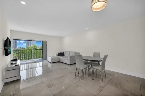 201 178th Drive Sunny Isles Beach FL 33160