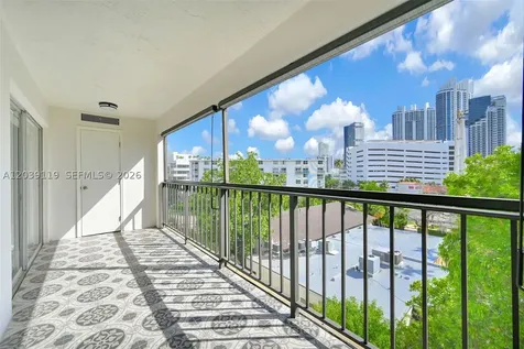 201 178th Drive Sunny Isles Beach FL 33160