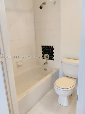 5725 NW 114th Path Doral FL 33178