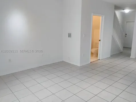 5725 NW 114th Path Doral FL 33178