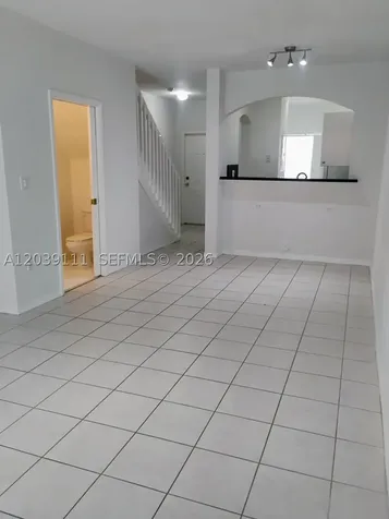 5725 NW 114th Path Doral FL 33178